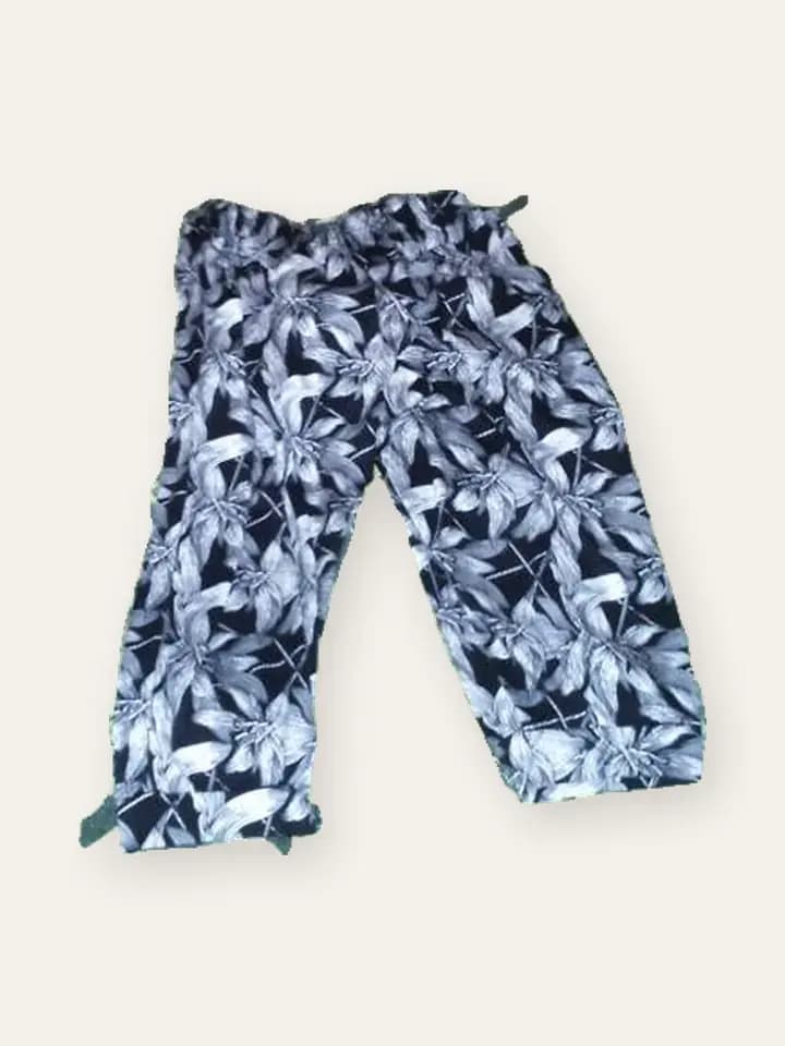 Monochrome Leaf Print Culottes